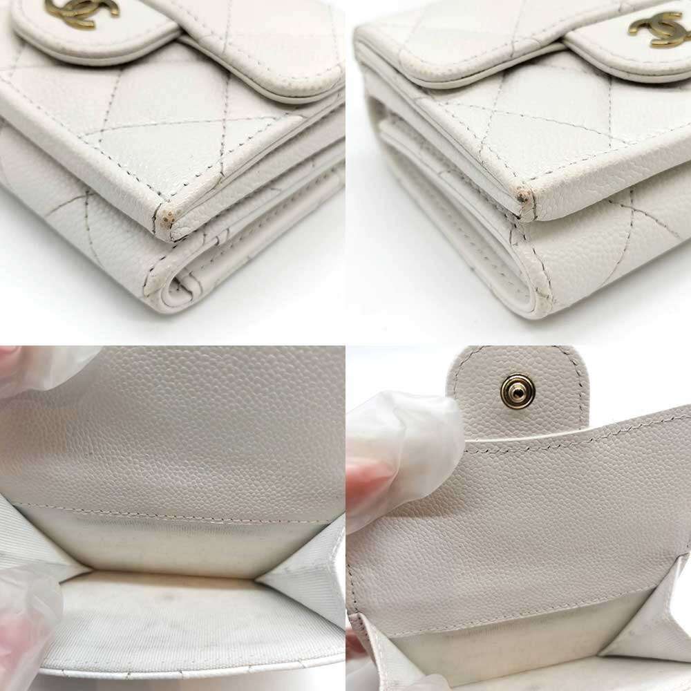 CHANEL Authentic White Caviar Leather Wallet - Picture 5 of 6